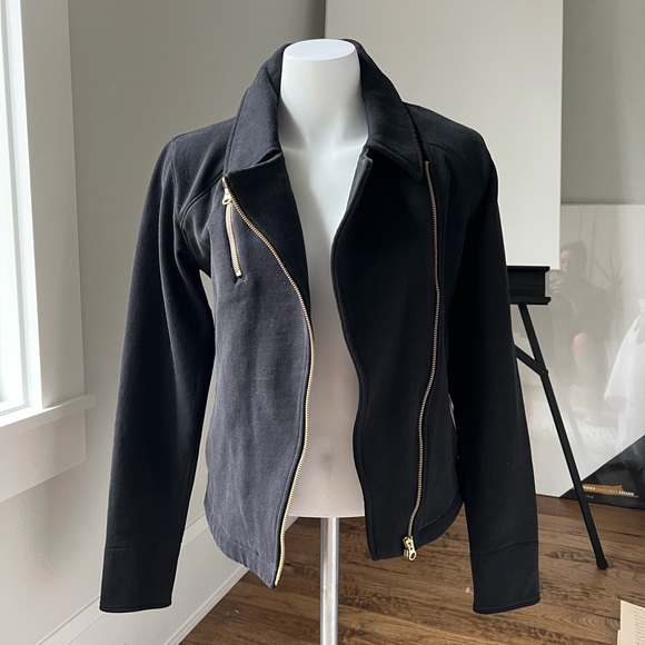 NWT Lululemon Lab Shadow Jacket 4 Black - Picture 2 of 9